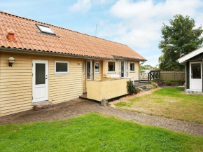 Wonderful Holiday Home in Juelsminde with Terrace